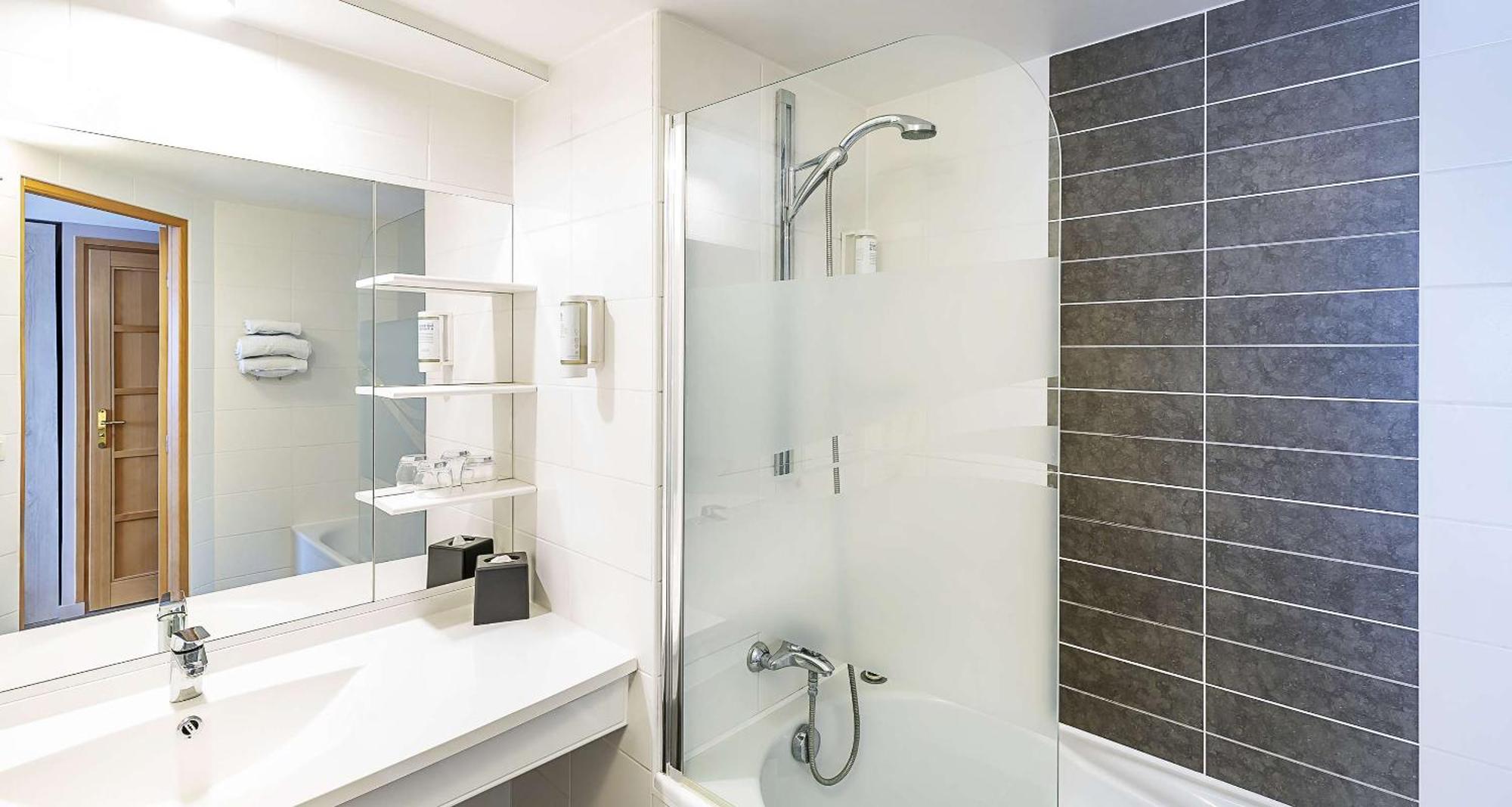 Best Western Amarys Hotel & Spa Rambouillet Exterior foto